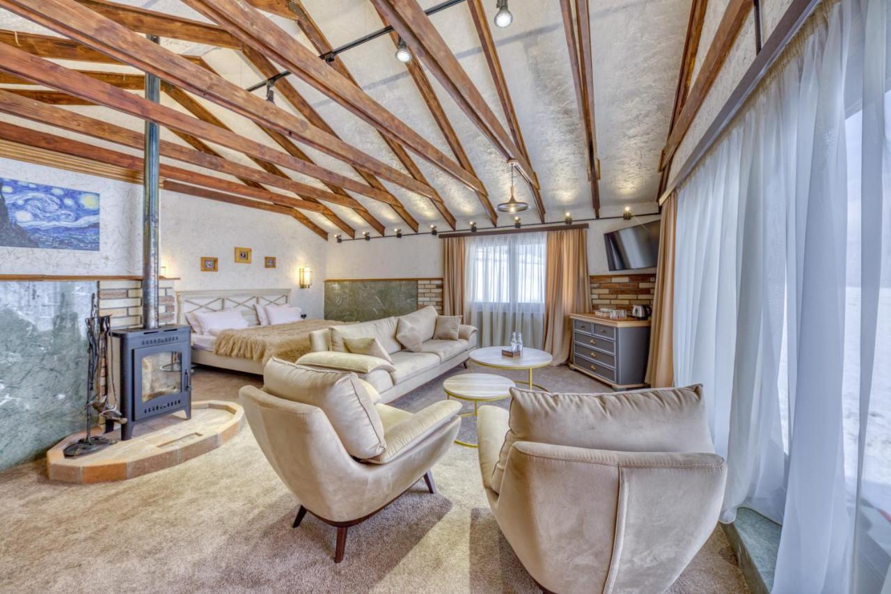 Alpine Castle Hotel 딜리잔 외부 사진