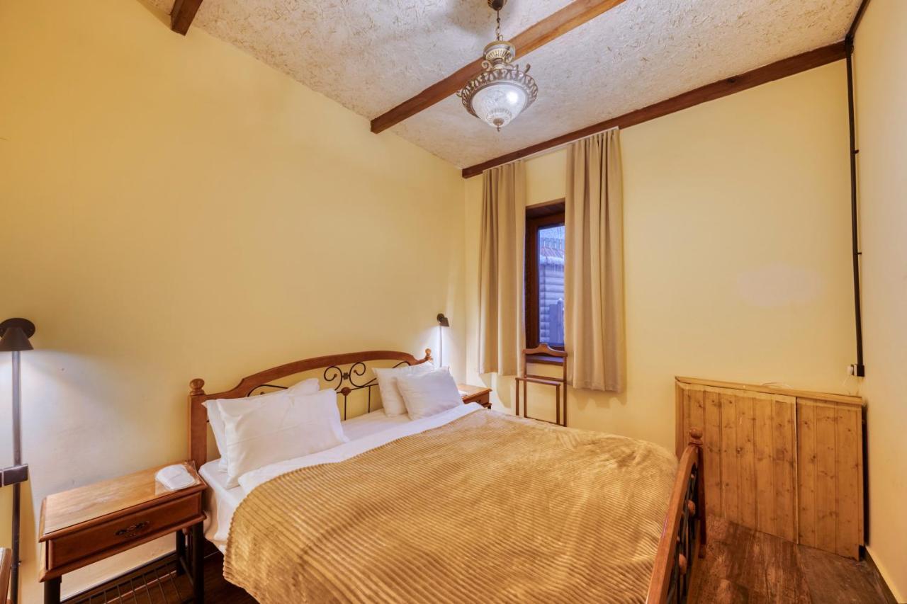 Alpine Castle Hotel 딜리잔 외부 사진